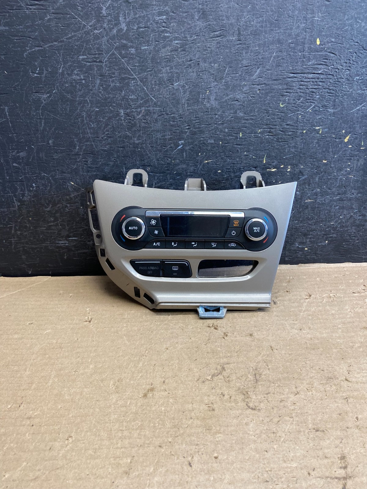 2012 2013 2014 Ford Focus Ac Heater Climate Control Temperature AH3961 DG0
