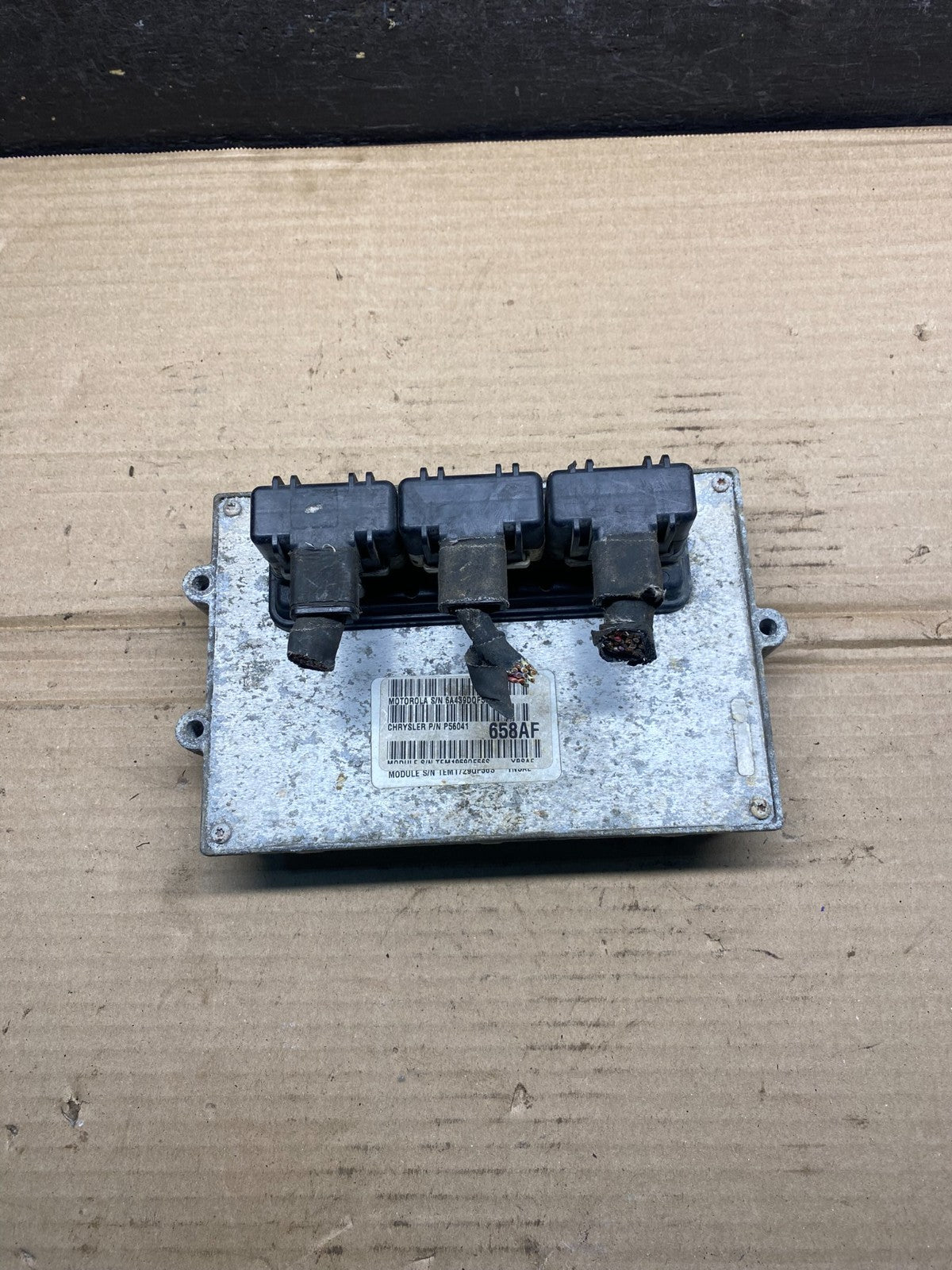 2000 Jeep Wrangler 4.0L Engine Control Module ECU ECM AH9636 DW0