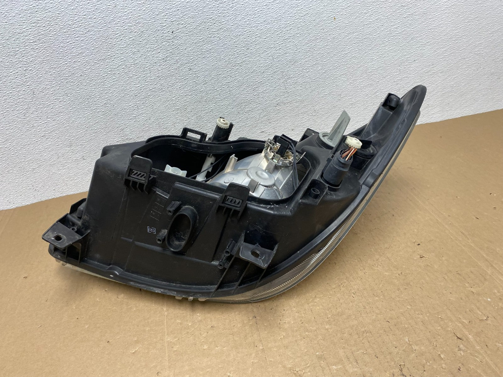 2007 to 2013 Mercedes Sprinter Headlight Right Passenger Halogen AC5765 DW7