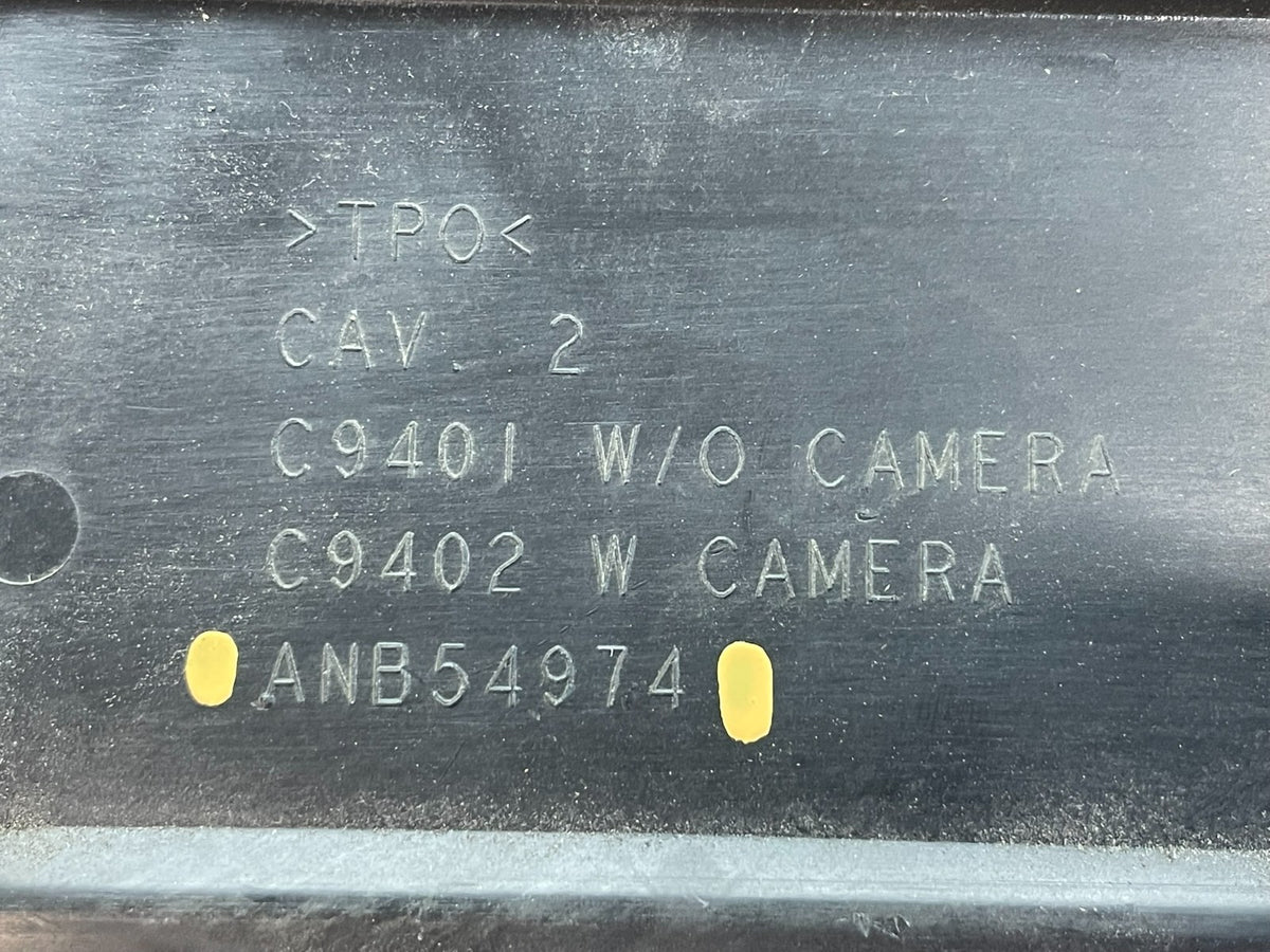 2007-2012 GMC Acadia Chrome Tailgate Rear Finish Molding Back W/Camera AI3879 DG5