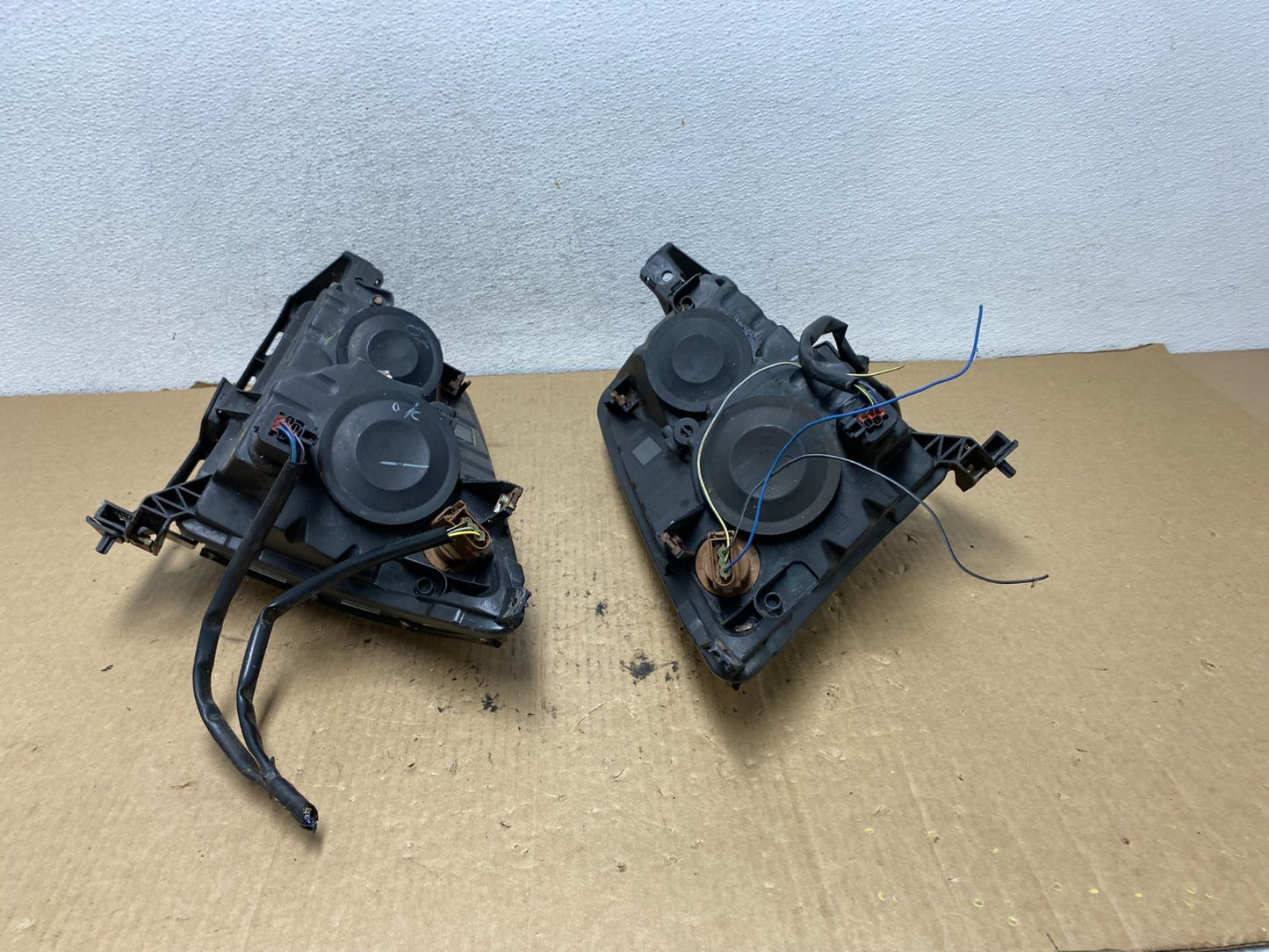 2006 to 2009 Mercury Milan Headlights Left+Right Halogen AG2253 DW11