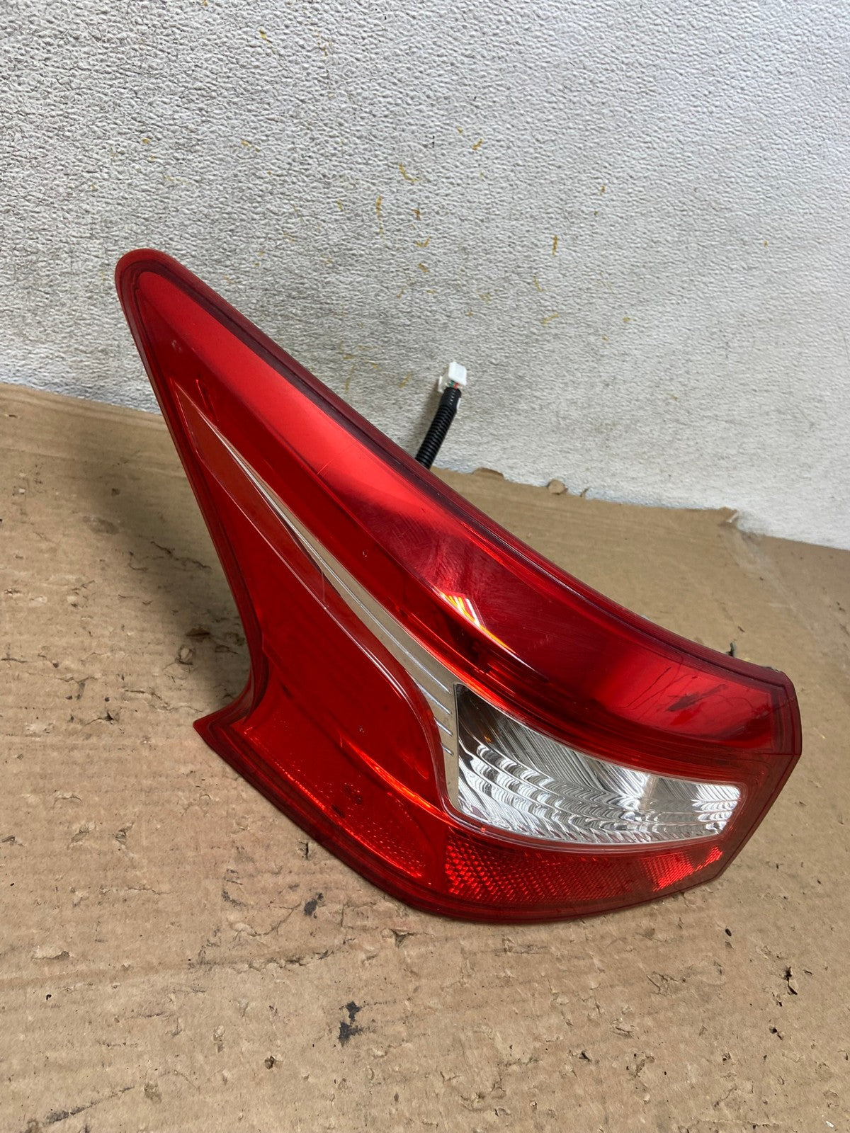 2016 2017 2018 Nissan Sentra Left Driver LH Side Tail Light AH9150 LK2