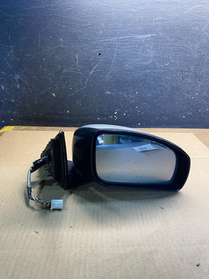 2003 to 2007 Infiniti G35 Right Pasenger RH View Door Mirror z2560 DG8