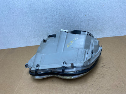 2005 to 2007 Mercedes-Benz C-Class Right Passenger Side Headlight AE3001 DW6