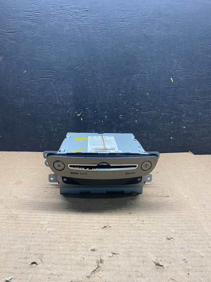2009-2013 Hyundai Genesis Am Fm Cd Player Radio Receiver Q2271 DG0