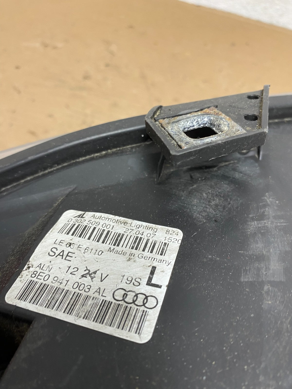2006 2007 2008 Audi A4 Headlight Halogen Left Driver LH Side AD4265 DW9