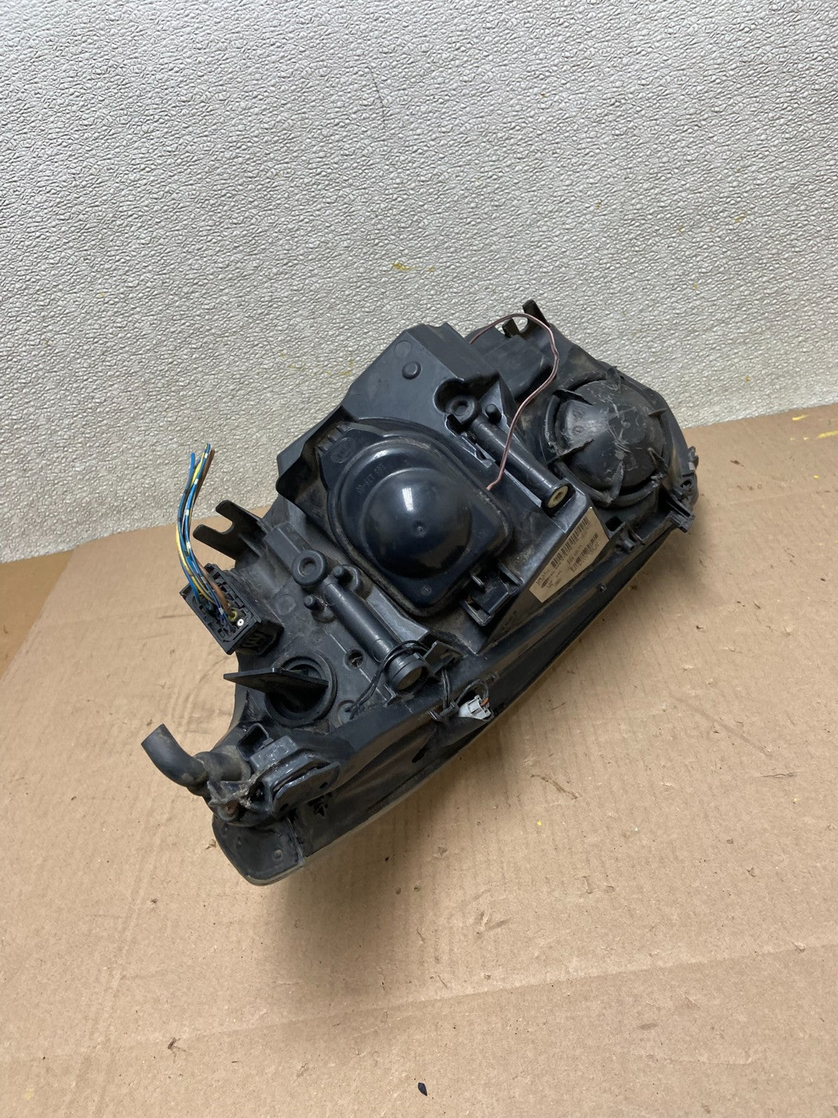 2008 to 2010 Bmw 5 Series 528i Halogen Right Headlight Oem AA0418 DW4