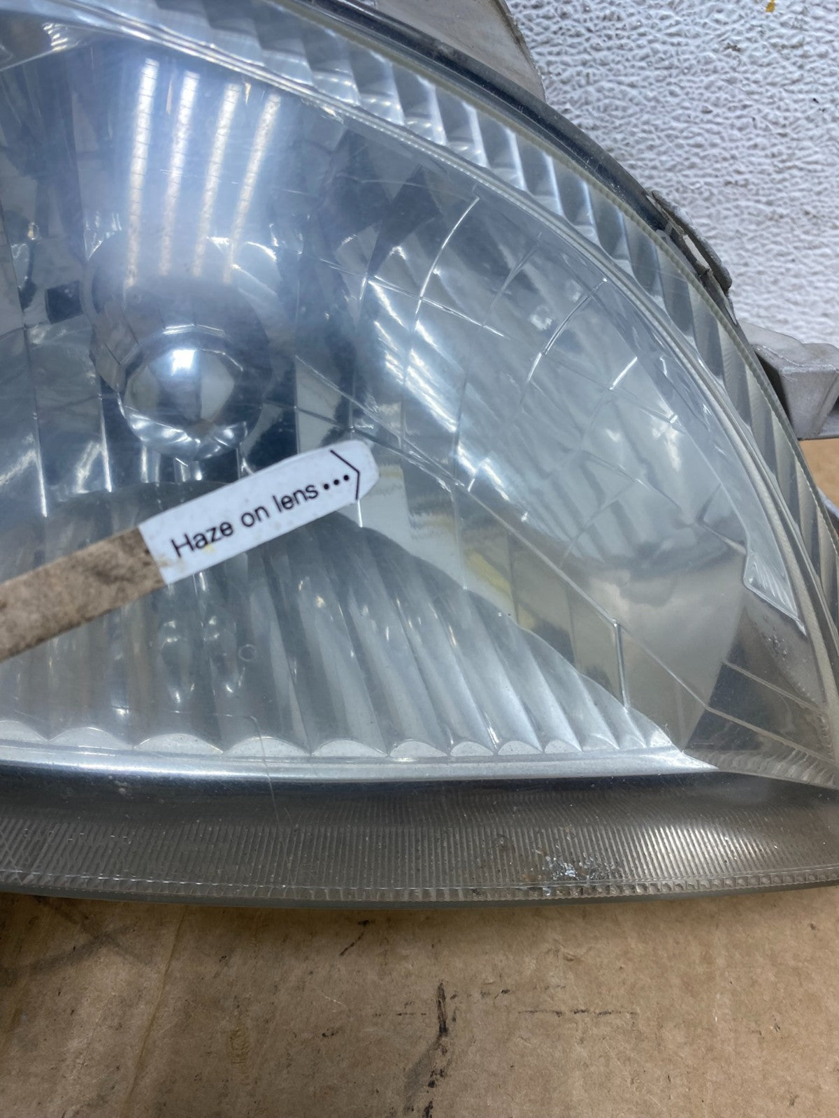 2000 2001 2002 Toyota Echo Right Passenger RH Side Headlight AD6129 DW4