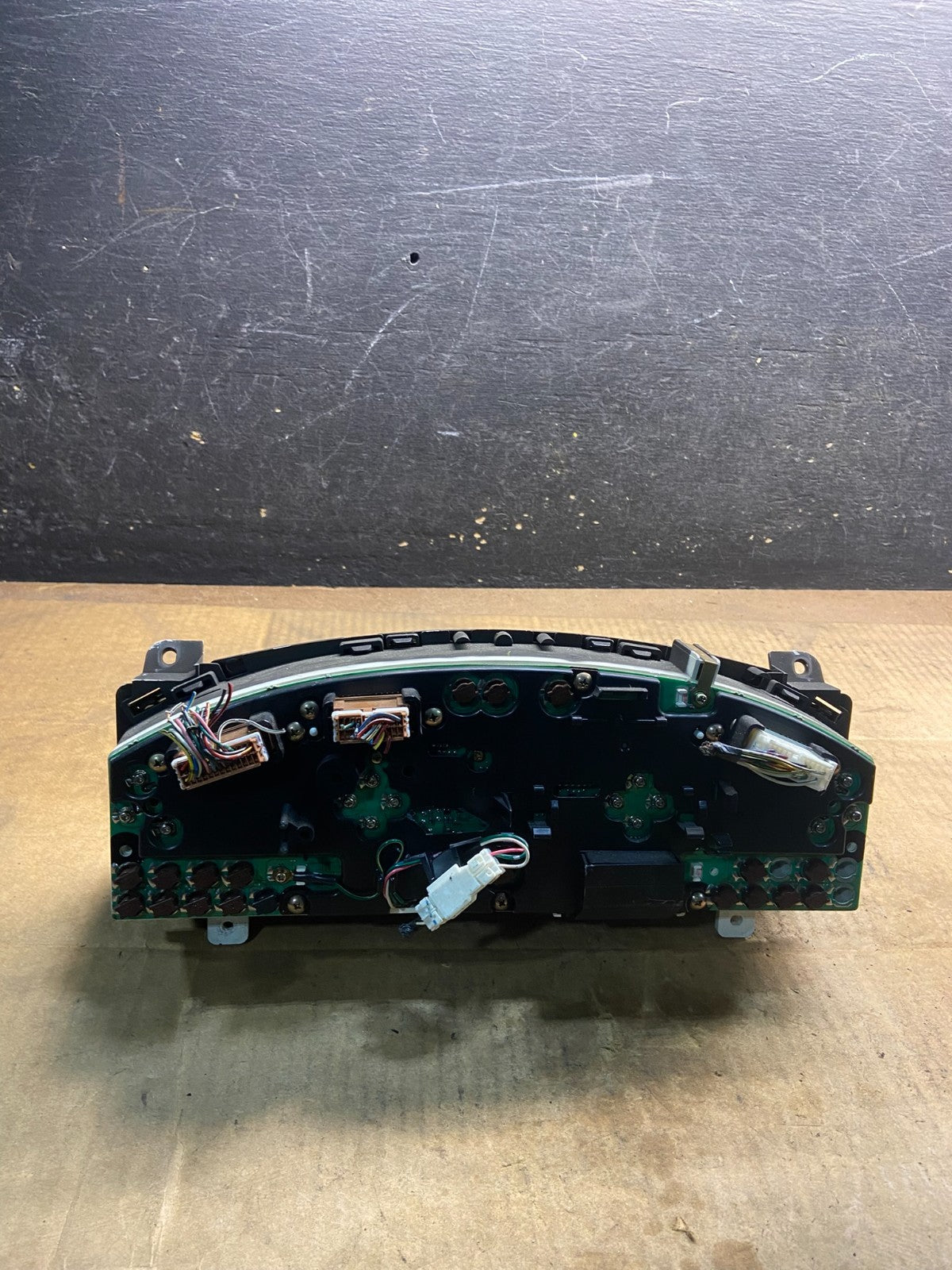 2002 to 2003 Infiniti QX4 Instrument Speedometer Cluster Gauge Y4597 PS5