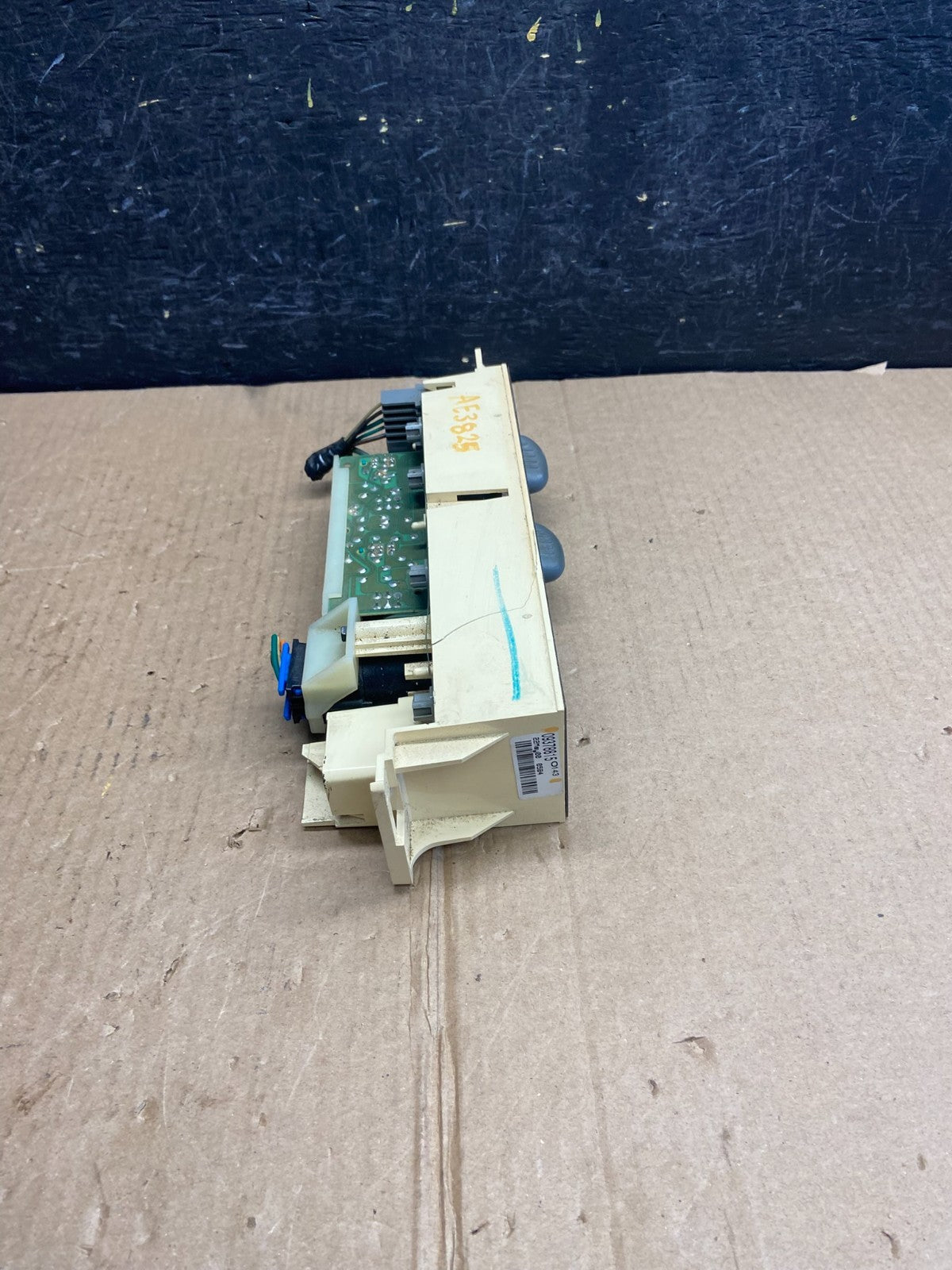 1996-2000 GMC Sierra Yukon A/C AC Climate Control A/C ae3825 DG1