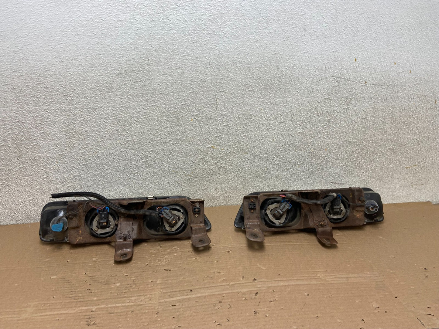 1991 to 1996 Saturn S Series Coupe Left Driver Side Headlights AB13864