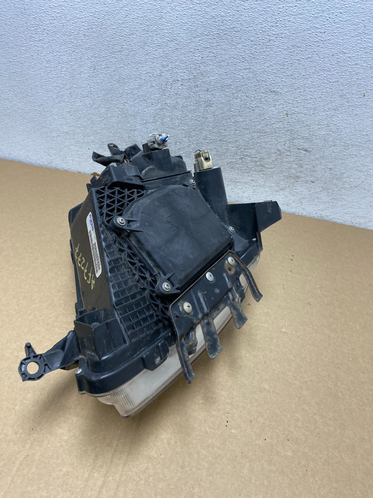 2004 - 2005 Toyota Prius Right Passenger RH Side Headlight Xenon Hid AF7277 DW8