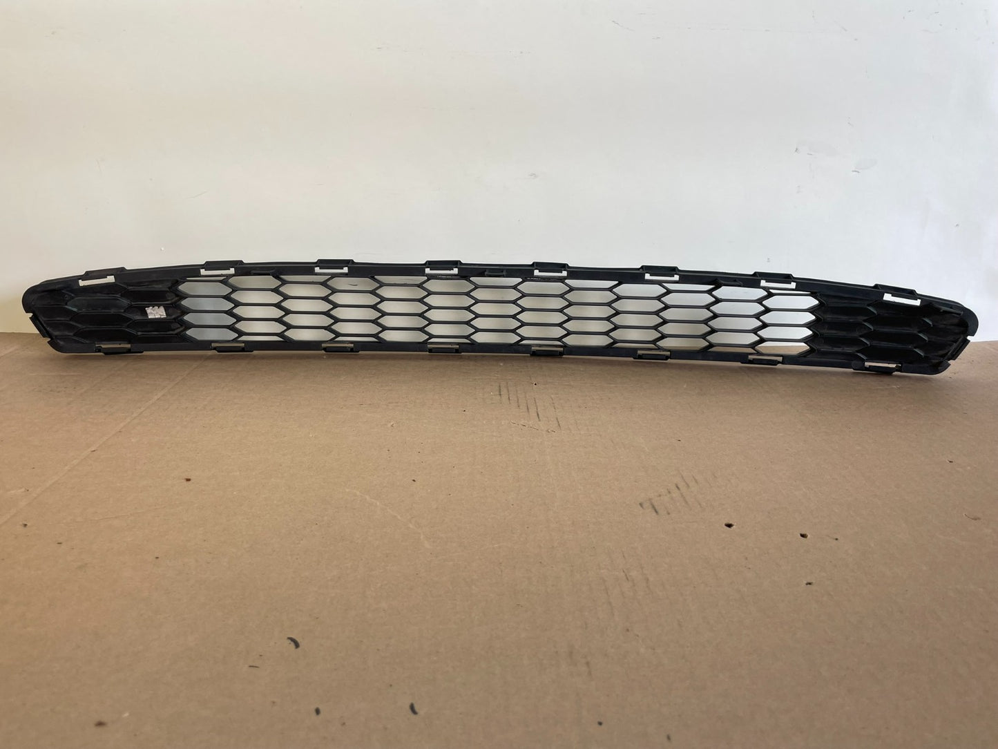 2013 - 2017 Nissan Leaf Front Lower Bumper Grill Grille AG0998 DG3