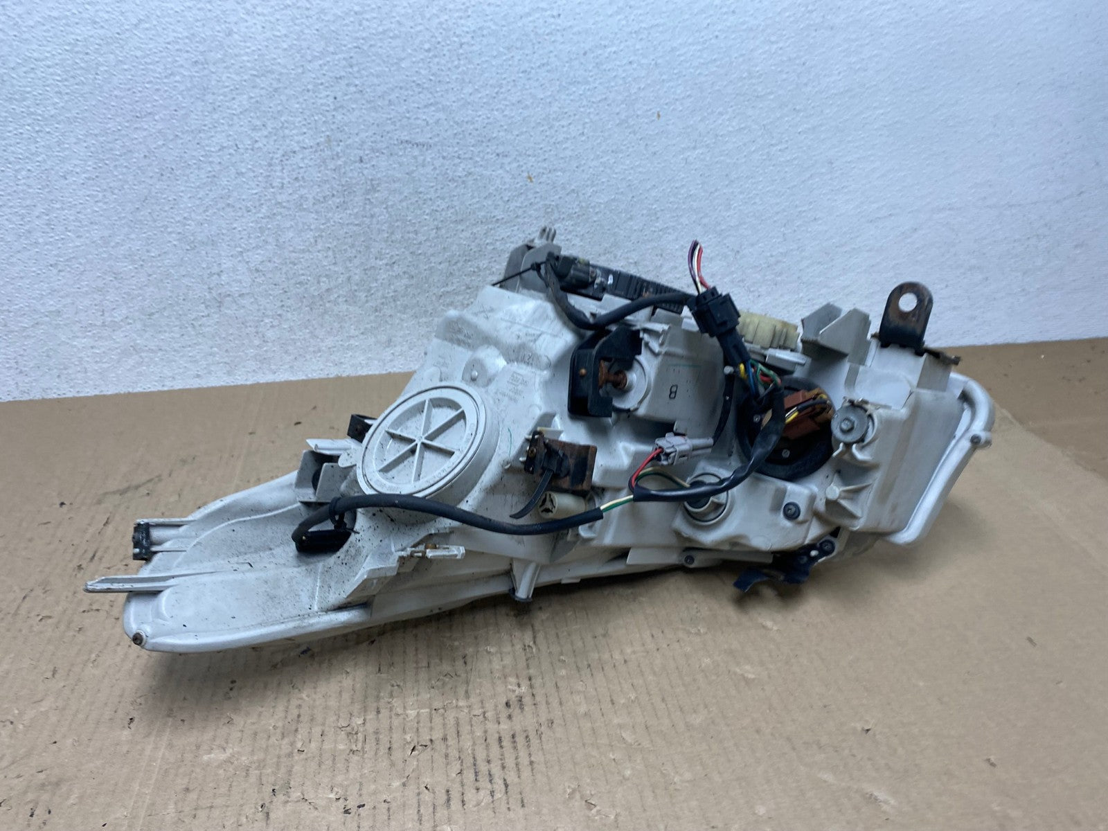 2007-2009 Infiniti G35 G37 Right Passenger Hid Xenon Headlight Sedan AE7099 LK9