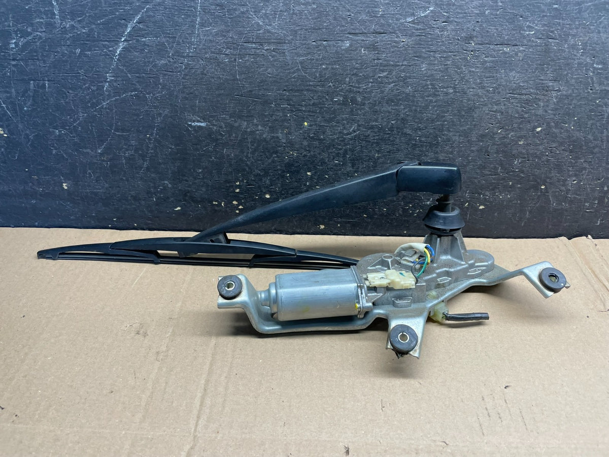 2006 to 2014 Subaru Tribeca Wiper Arm Motor Windscreen Window Rear V2000 DG1