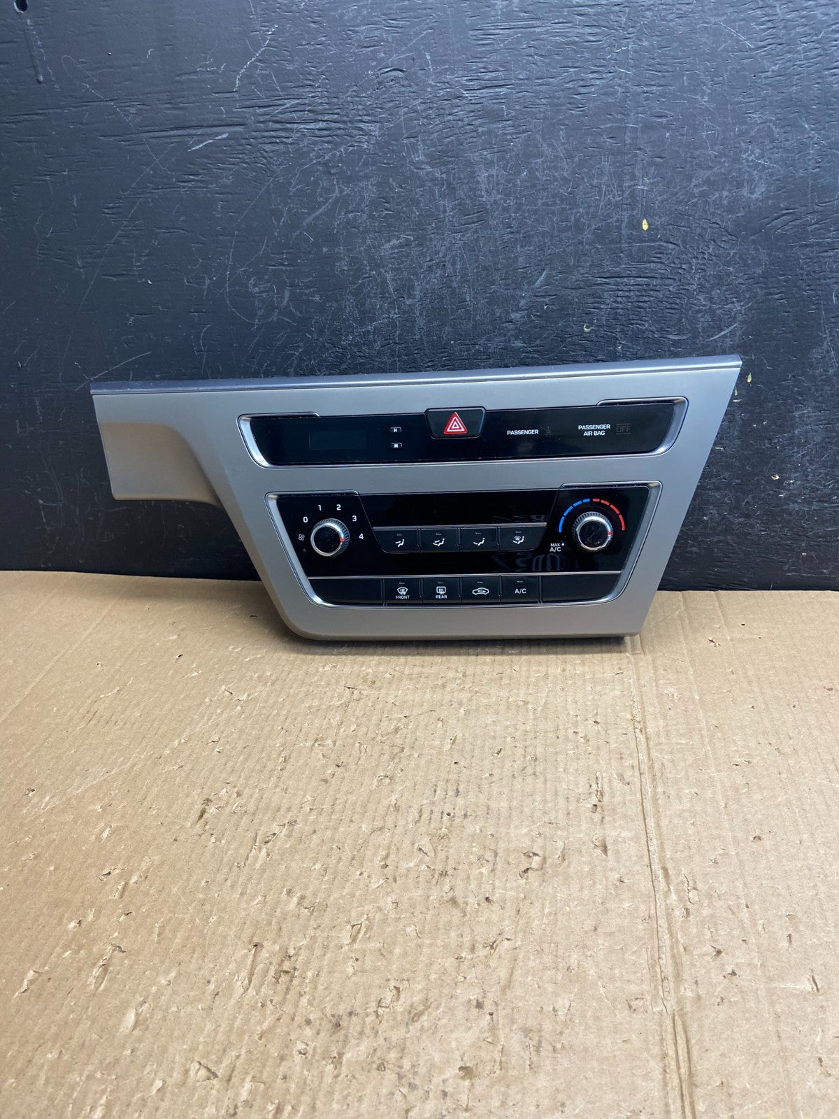 2015 to 2017 Hyundai Sonata Ac Heater Climate Control AE4163 DG0