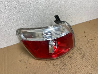 2007 to 2012 GMC Acadia Tail Light Left Side Driver Lh AC4153 LK2