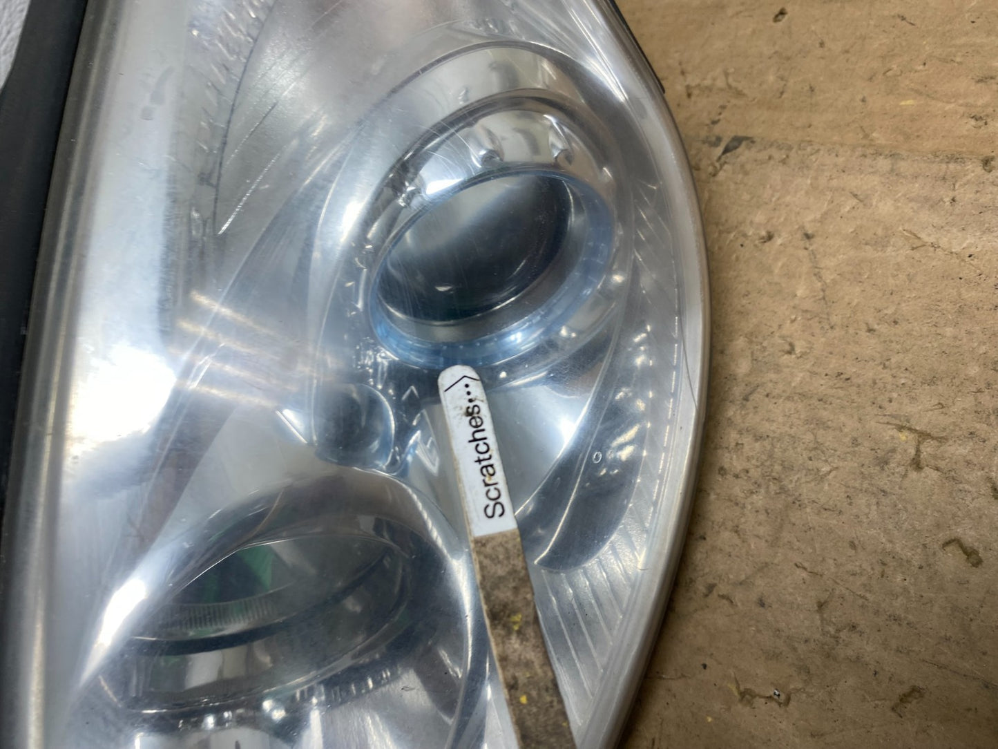 2010 to 2012 Hyundai Elantra Touring Left Driver Headlight Halogen AD0512 DG3
