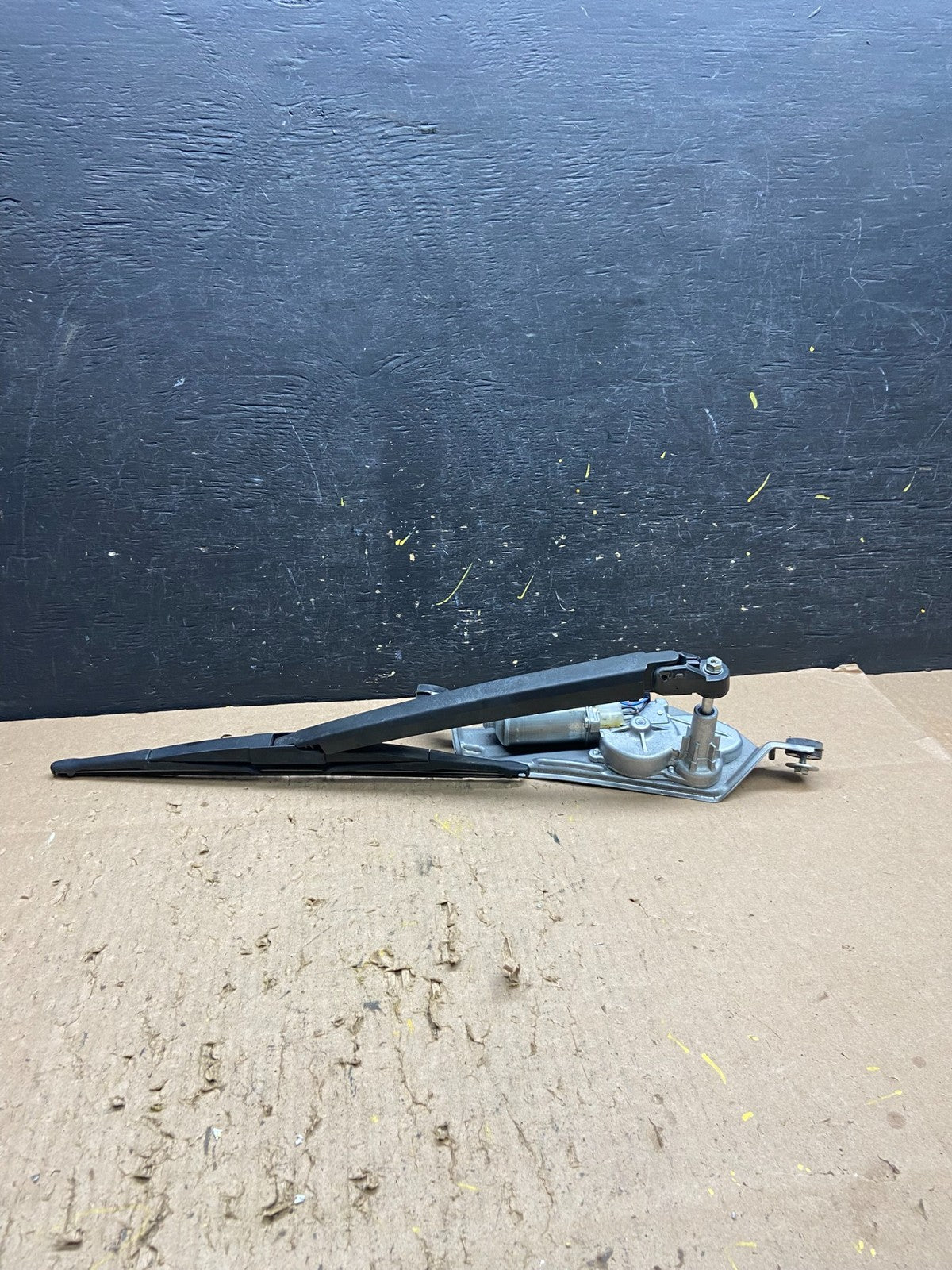 2007 to 2015 Mazda CX-9 CX9 Windshield Rear Wiper Motor t6449 DG3