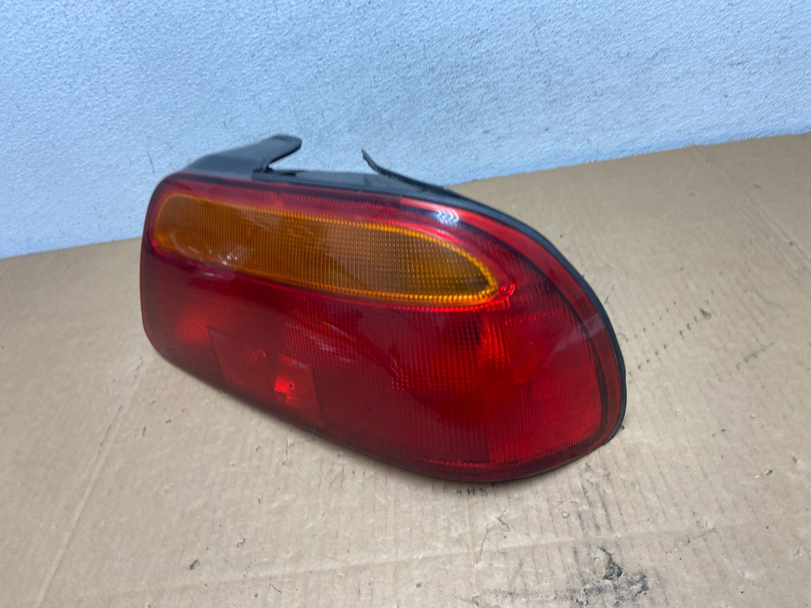 1997 - 2000 Chrysler Sebring Coupe Right Passenger RH Side Tail Light AD0991 DG1