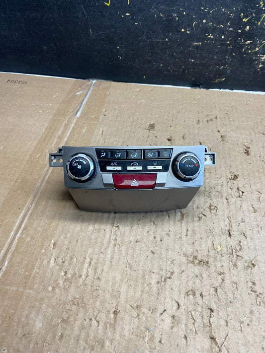 2010 - 2014 Subaru Outback Legacy A/C Heater Climate Control Unit Oem ab5596 DG0