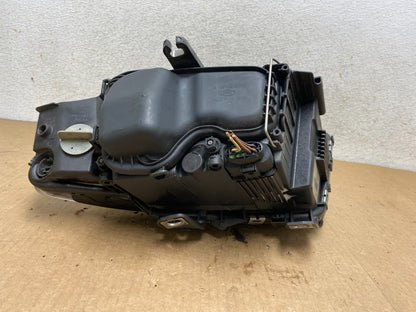 Halogen 2003 to 2006 Audi A4 Convertible Right Passenger RH Headlight AI8953 DW7