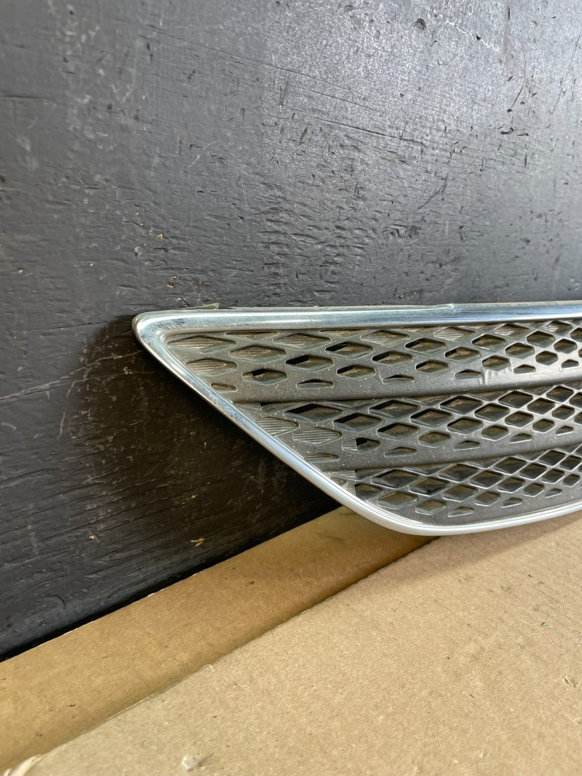 2002 2003 2004 Toyota Camry Front Upper Grill Grille AC1863 DG2
