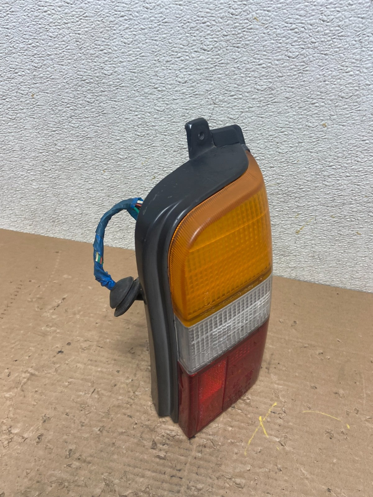 1988 to 1992 Toyota Corolla Right RH Side Wagon Tail Light OEM R09491