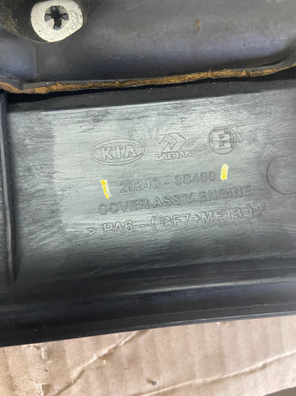 2006 to 2008 Kia Sedona V6 3.8L Engine Motor Cover Oem P0415 DG8