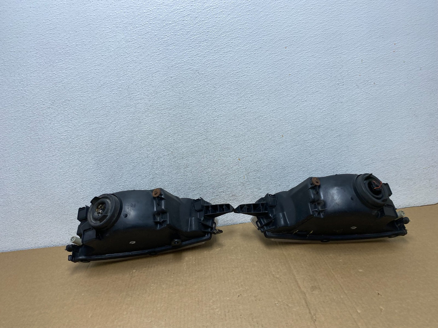 1999-2001 Toyota Solara Left+Right Halogen Headlights AG2008 DW7