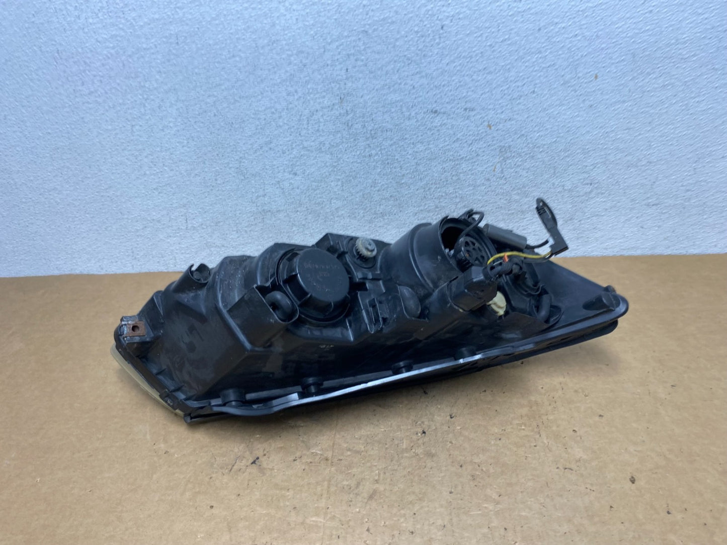 2006 to 2008 Hyundai Sonata Left Driver LH Side Headlight Halogen AD5242 DW6