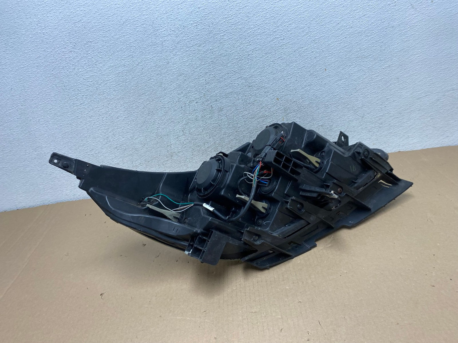 2013 2014 2015 Chevrolet Malibu Headlight Projector Left Driver Side AF30398