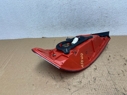 2007 to 2013 Infiniti G35 G37 Sedan Right Passenger Rh Tail Light AF8437 DW4