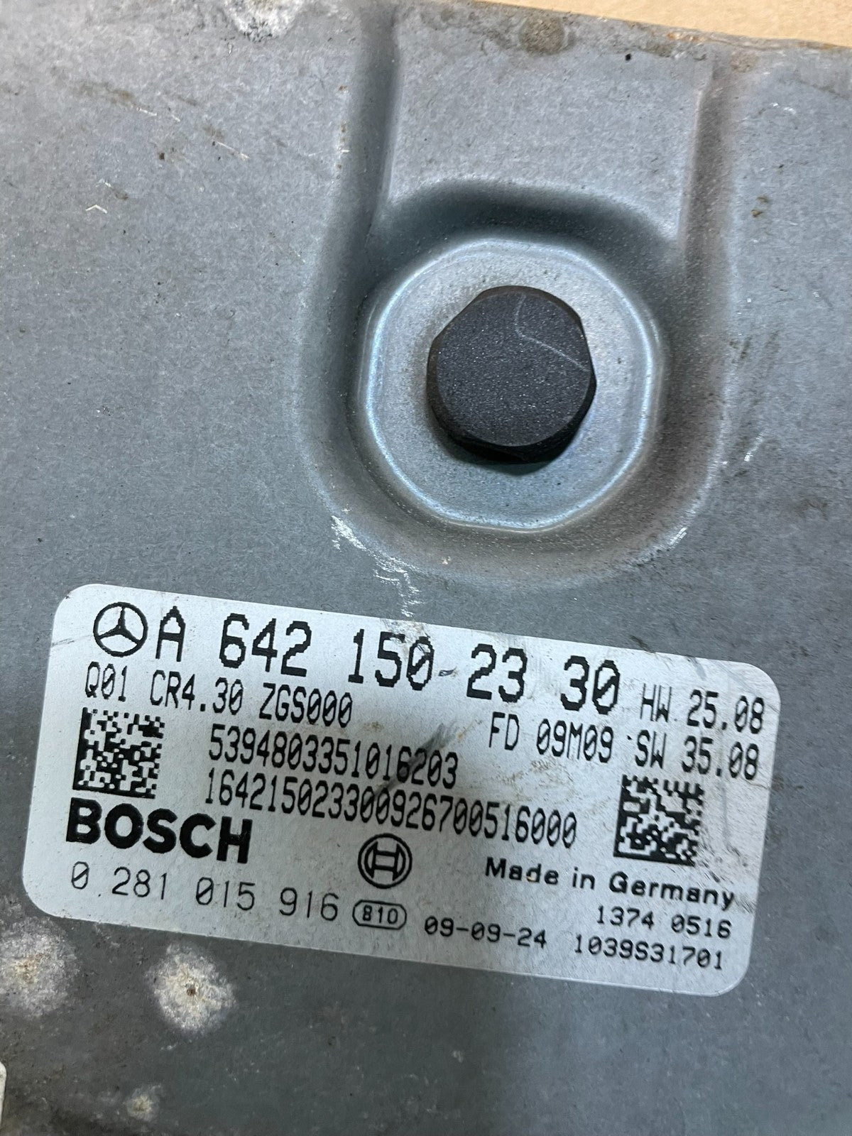 2007 to 2009 Mercedes Sprinter ECU ECM Engine Control Module Unit OEM v6682 DG3