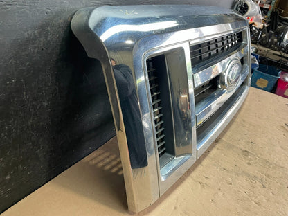 2008 to 2014 Ford Econoline E150 E250 Front Upper Chrome Grill Grille n5478 DG2