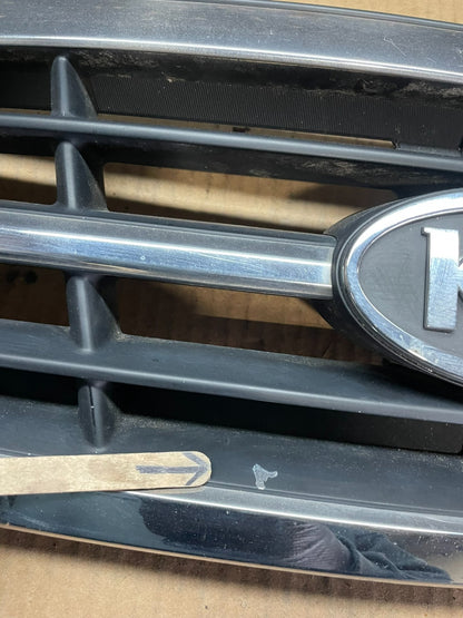 2004 to 2006 Kia Optima Front Grille Grill AA91143