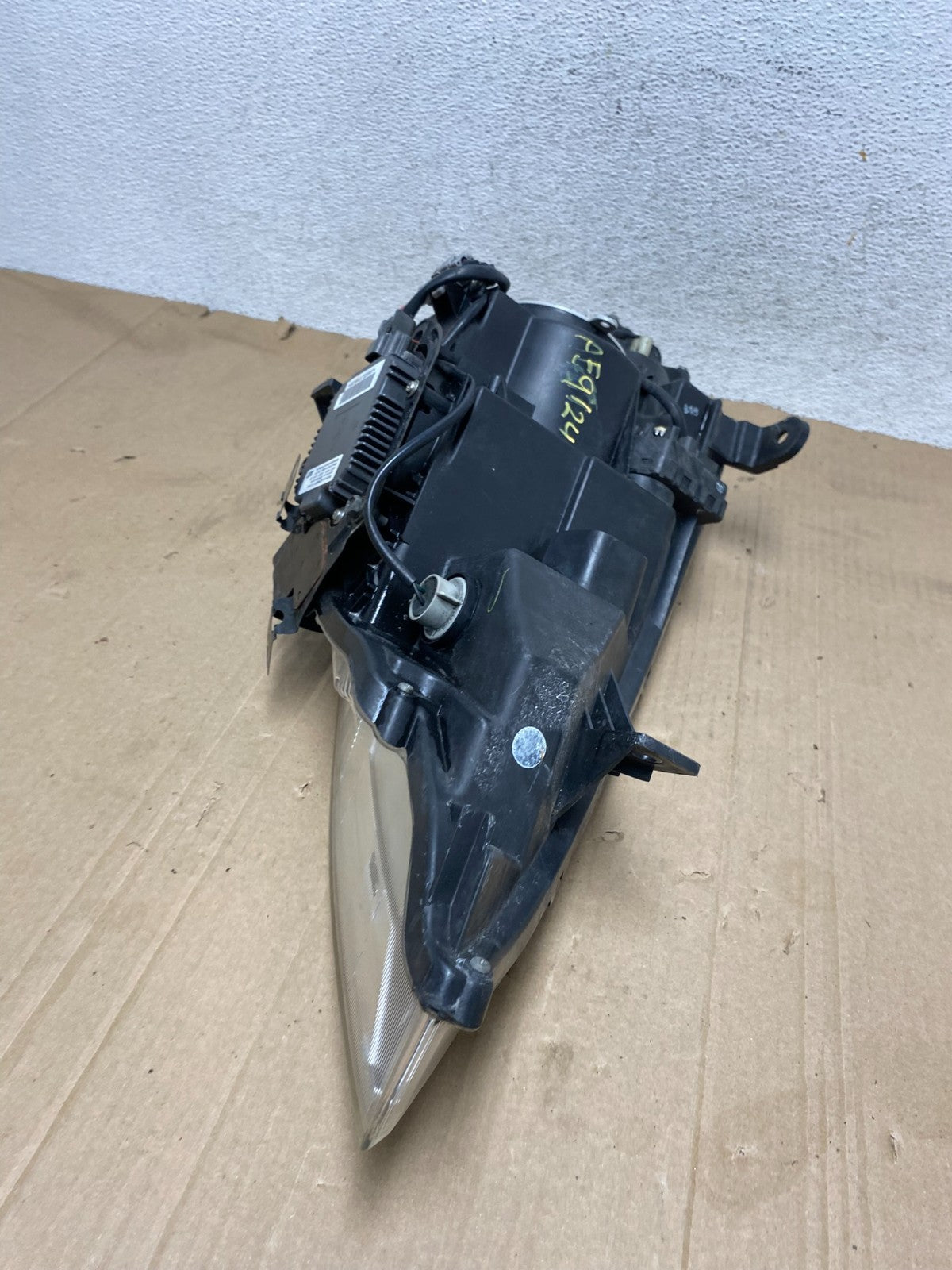 2003 to 2007 Nissan Murano Headlight Xenon HID Left Driver LH AE9124 DW5