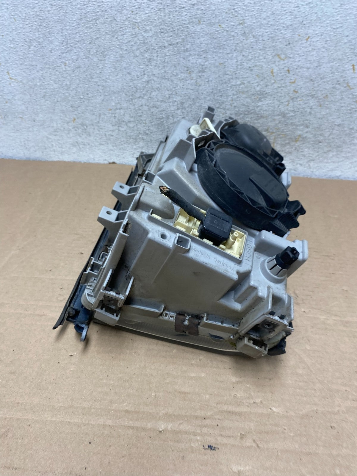 1997-1999 Mercedes W140 S320 S500 Right Passenger Side Headlight AH9389 DG8