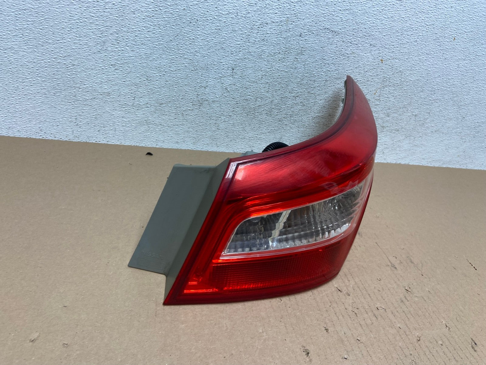 2016 2017 2018 Nissan Sentra Right Passenger RH Side Tail Light AE7210 LK2