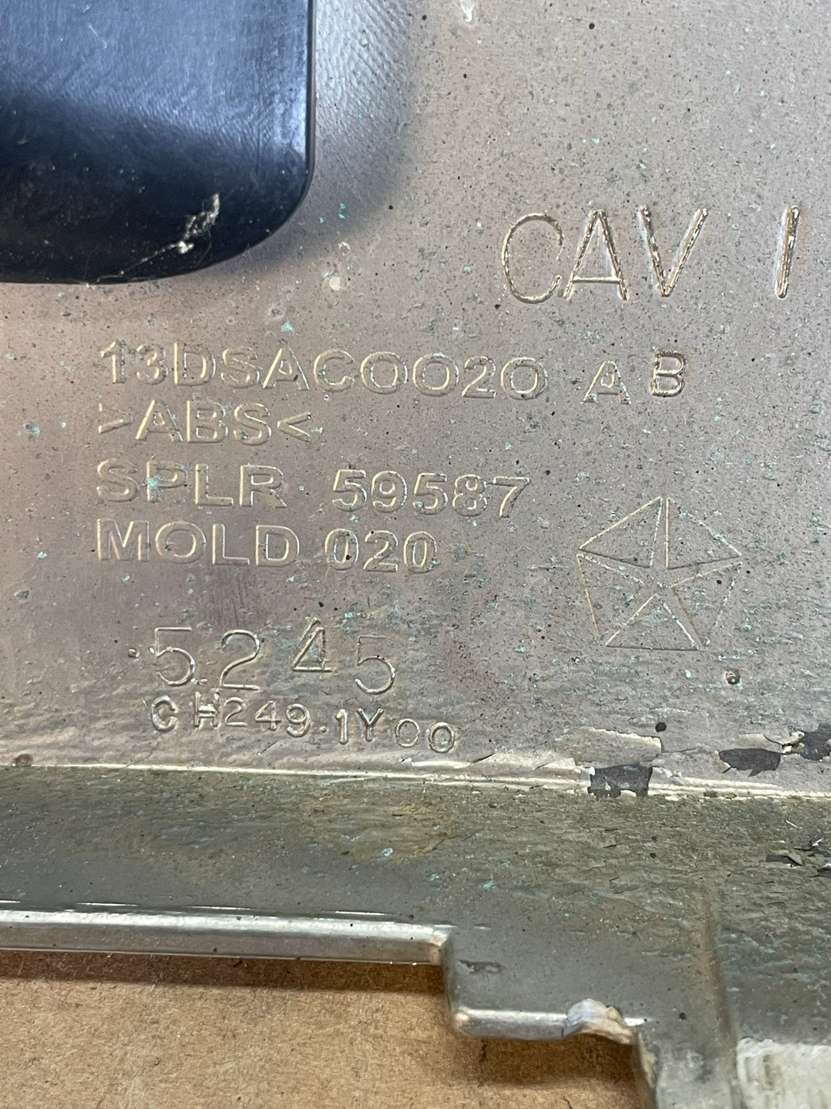 2013 to 2018 Dodge Ram 1500 Front Bumper Grille Grill AD5735 DG4