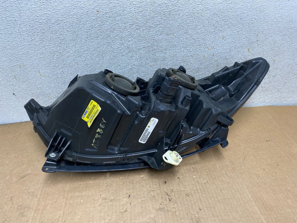 2013 to 2016 Ford Fusion Right Passenger Rh Side Headlight AI8864 DW8