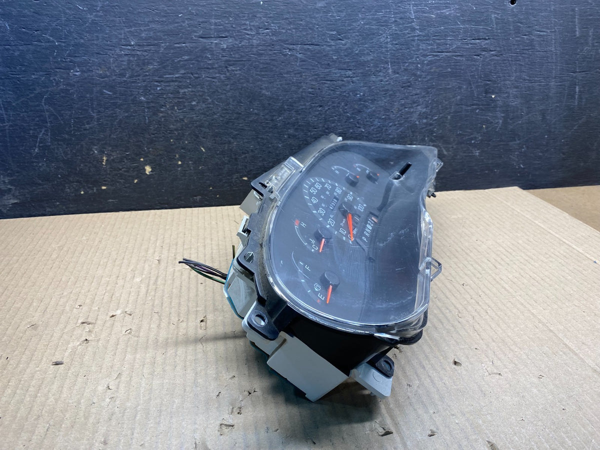 2001-2002 Ford Econoline E250 E350 Van Speedometer Instrument Cluster AI4898 DG1