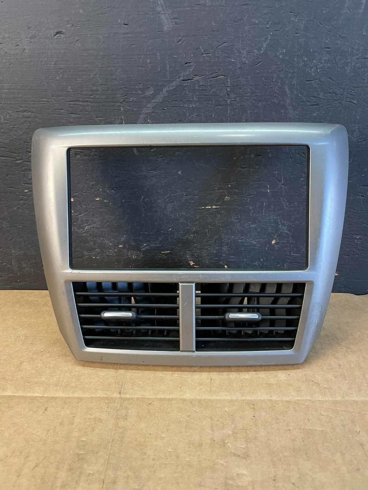 2010 to 2011 Subaru Forester Dash Radio Trim Bezel Center Vent AC5207 DG0