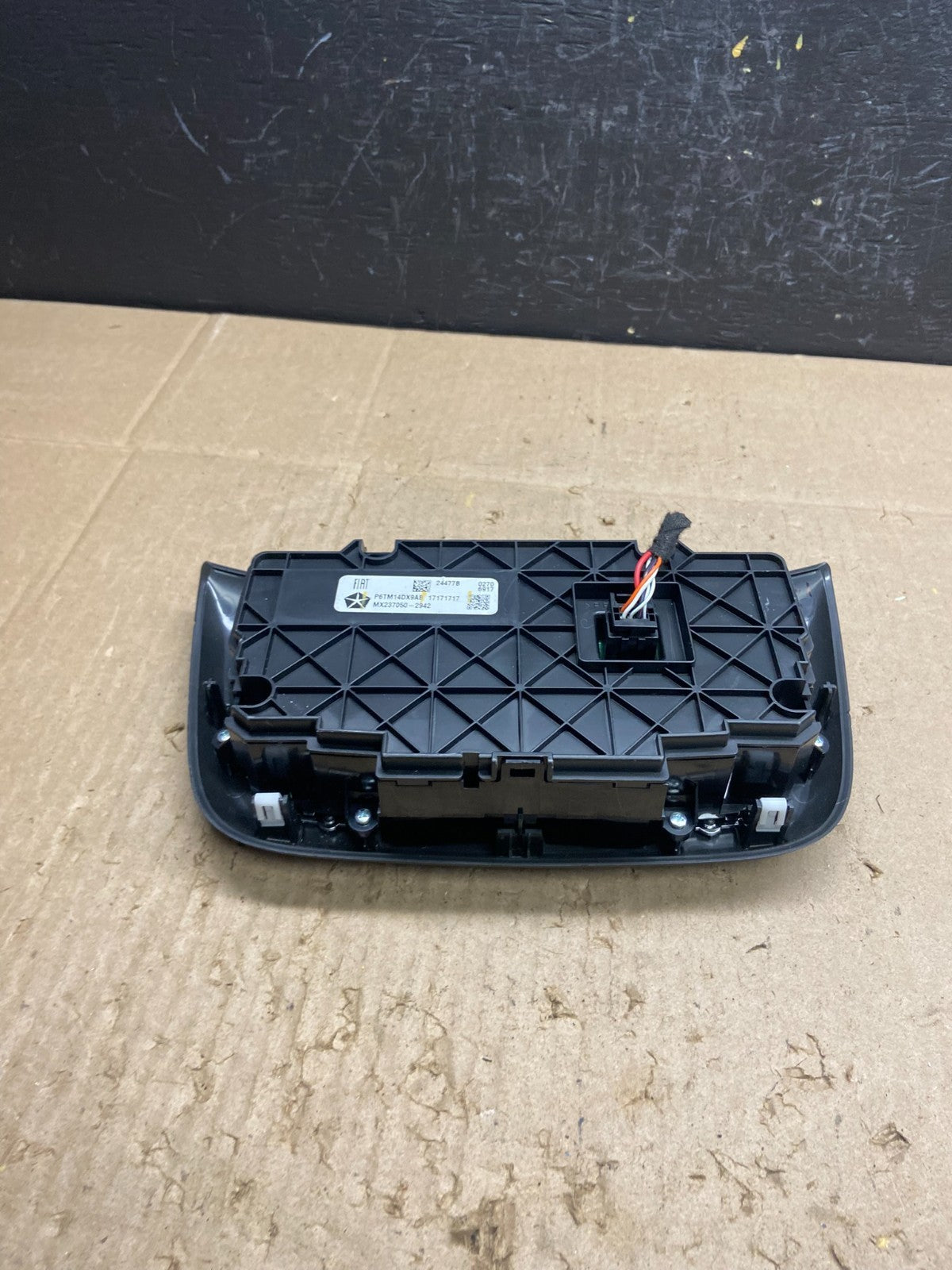 2019 to 2021 Jeep Compass Dash Climate Temperature Control Radio Bezel AB9779 DG4
