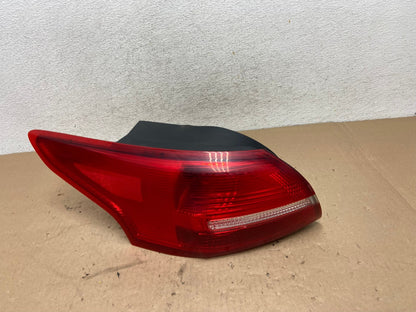 2015 - 2018 Ford Focus Sedan Left Driver LH Tail Light AG4266 LK0