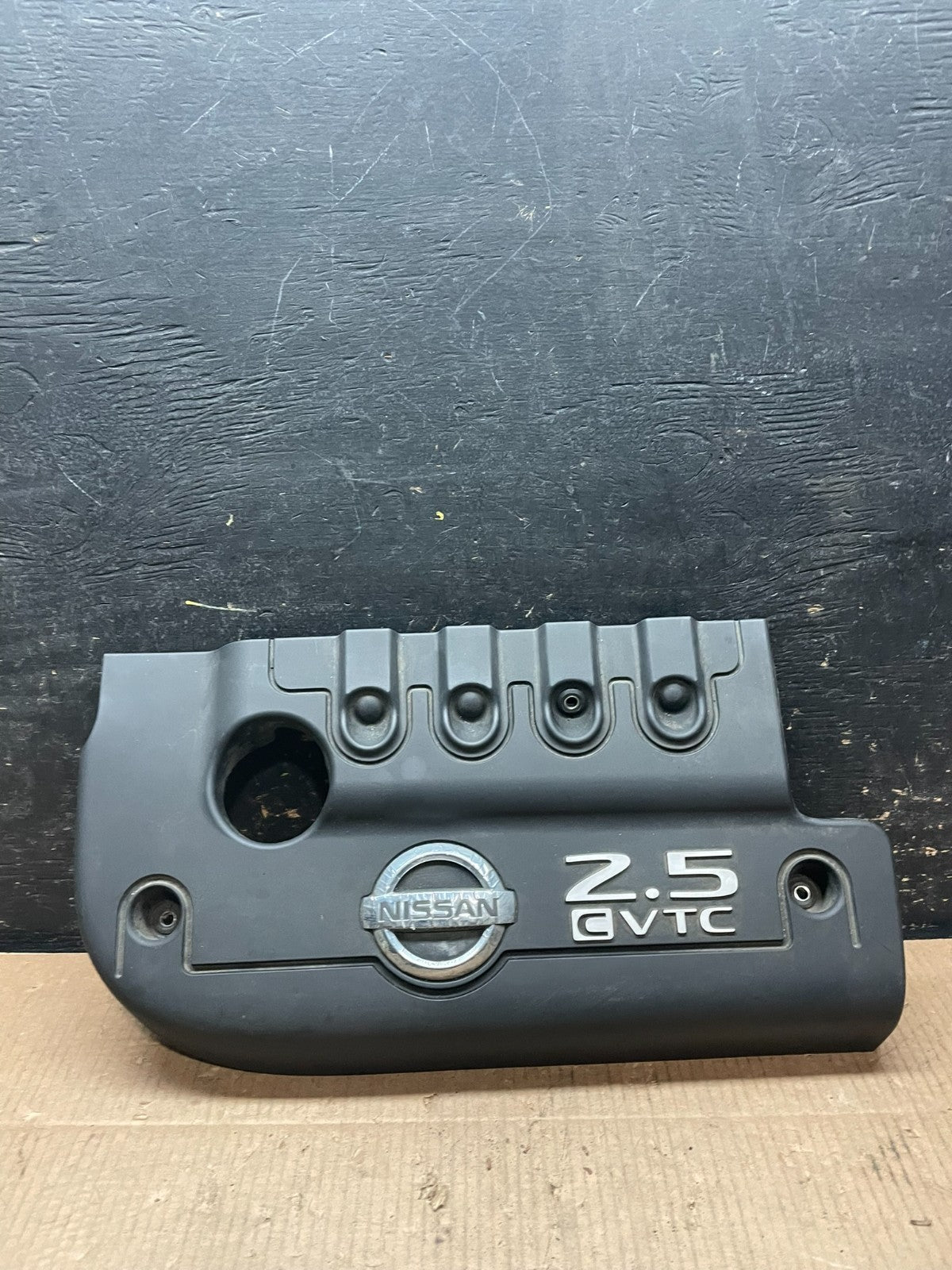 2006 Nissan Sentra 2.5L CVTC Engine Motor Cover OEM  Y1965 DG0