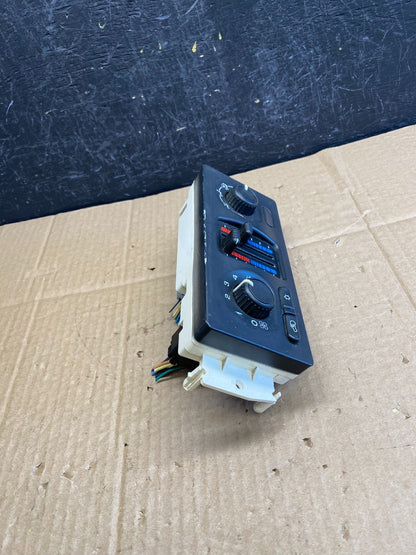 2003 to 2006 Chevrolet Silverado HVAC Heater Climate Control Module AC9422 DG1