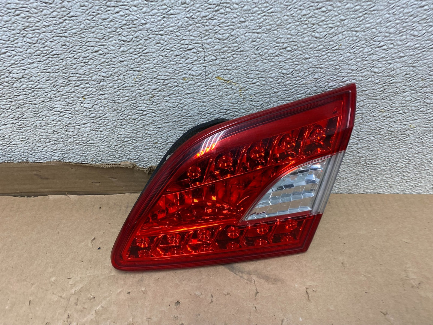 2013 2014 2015 Nissan Sentra Led Right Passenger Inner Tail Light U8610 DW0