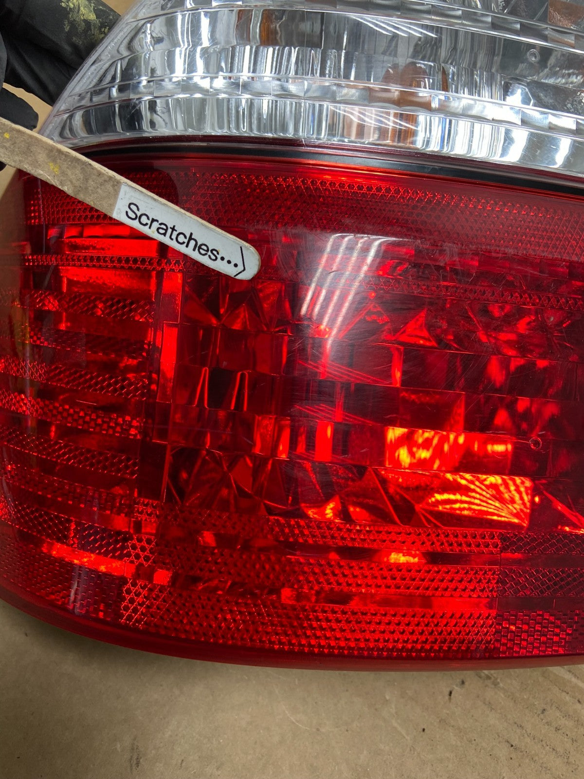 2003 to 2004 Toyota Avalon Left Driver Side Tail Light AB4491 LK3