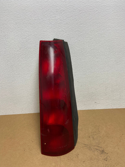 1990-1996 Chevrolet Lumina VAN Right Passenger RH Side Tail Light Oem AC2942 LK2